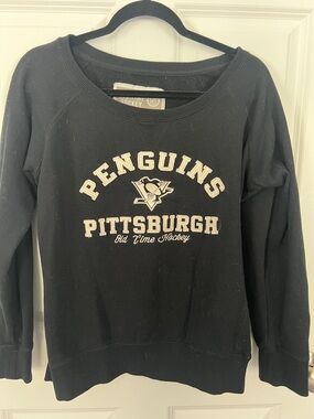 NHL Pittsburgh Penguins Black Crewneck Sweatshirt with Cream Logo
